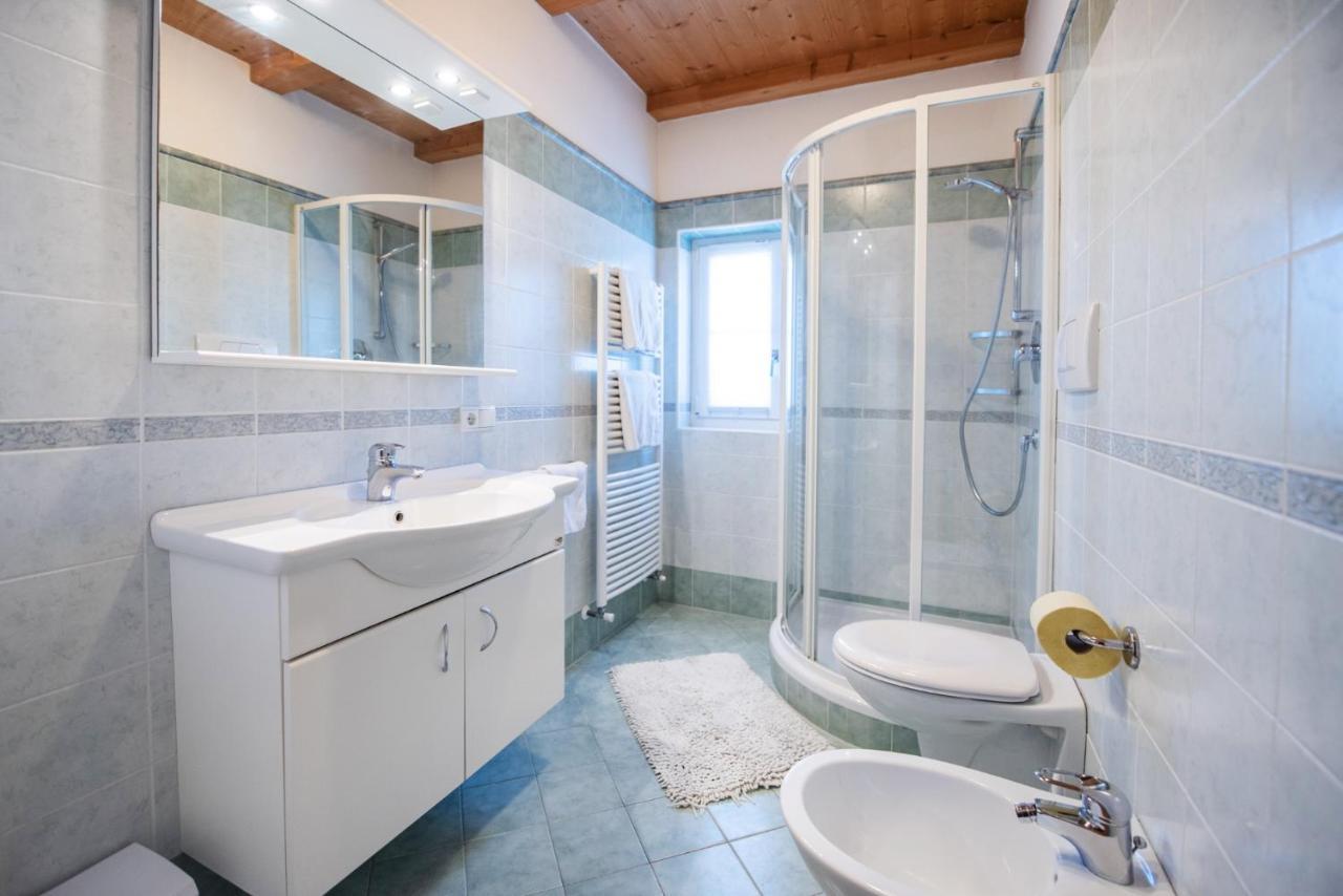 Mareithof Appartements Seeblick Caldaro Exterior photo